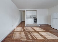 Building Photo - 22 Cottage St