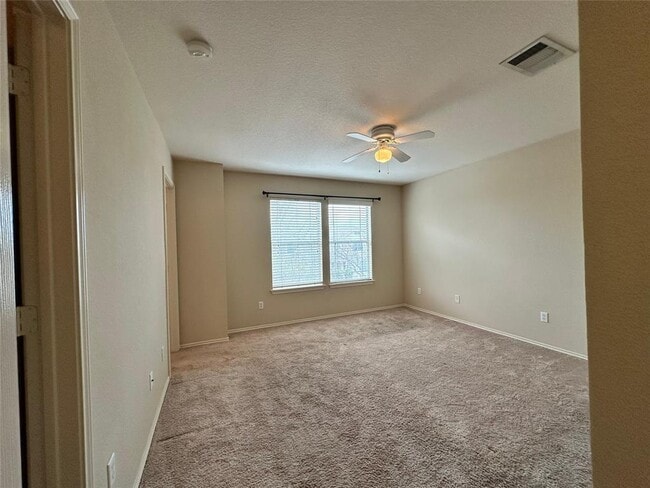 Building Photo - 1505 Davis Mountain Loop