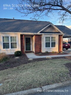 Primary Photo - Beautiful patio home in great North county...