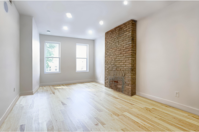 Building Photo - 182 Schaefer St