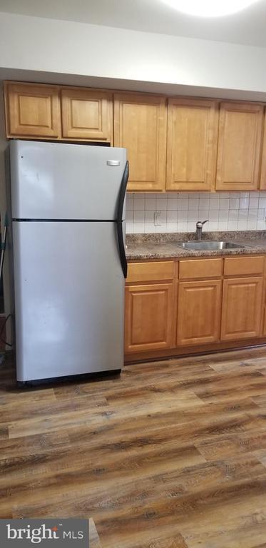 Primary Photo - 7332 Montour St