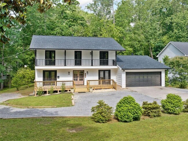 Primary Photo - 4205 Mabry Rd