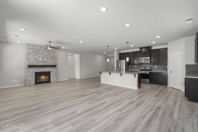 Building Photo - 7230 Treeline Ct