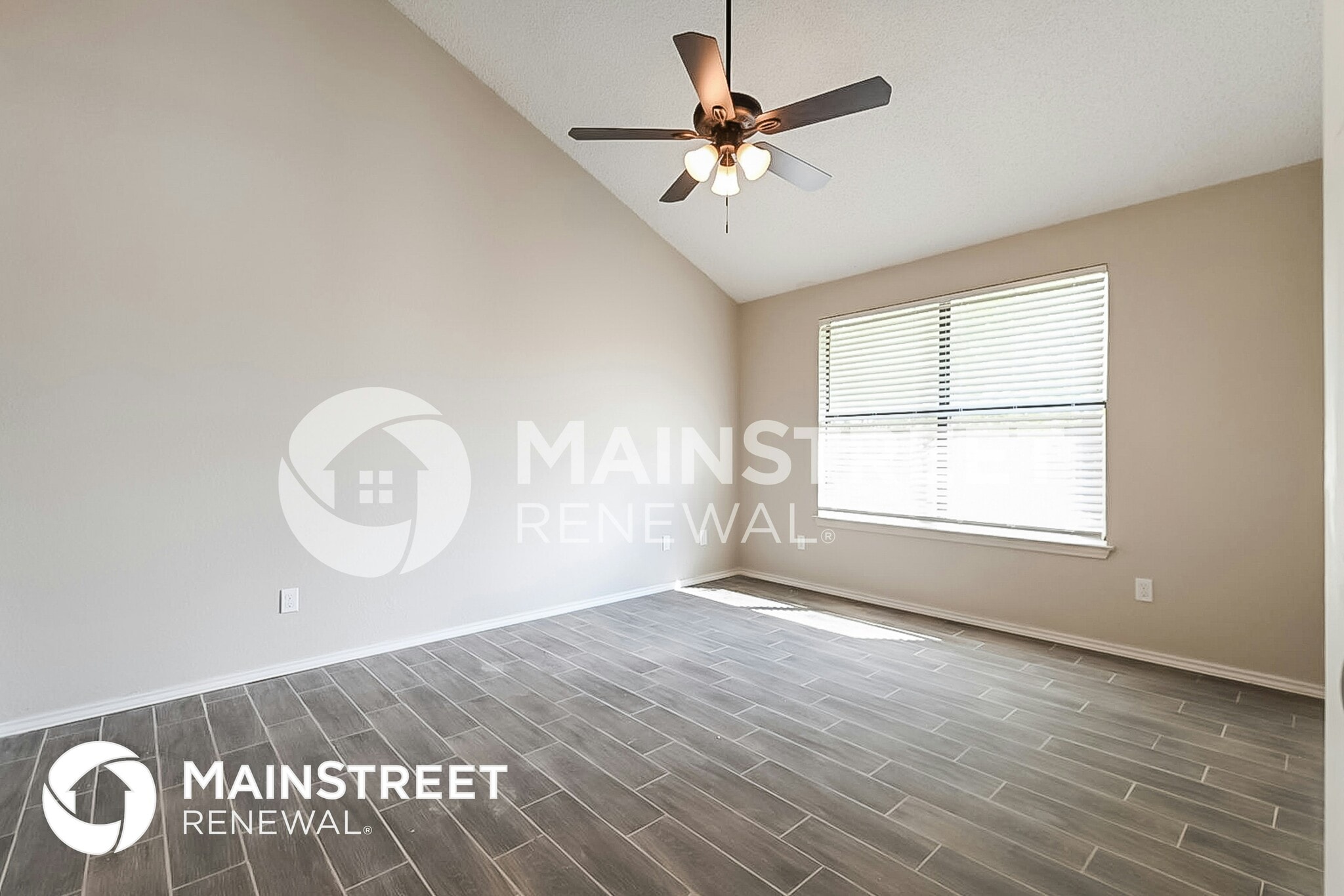 Building Photo - 711 Meadowcreek Ct