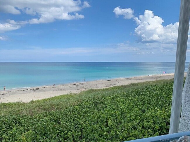 Building Photo - 11000 S Ocean Dr