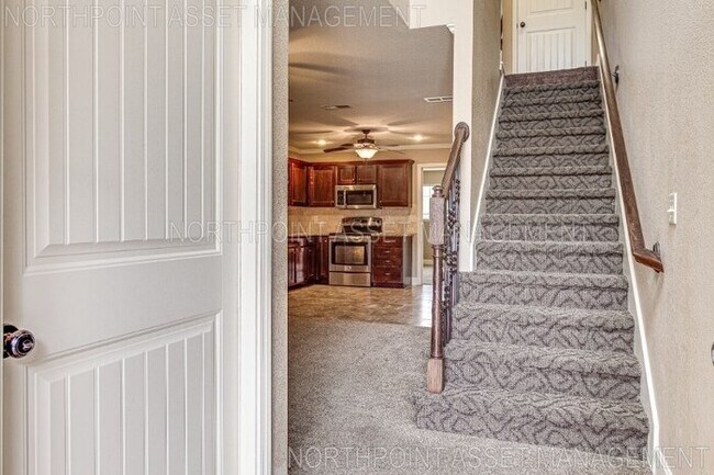 Building Photo - PRICE REDUCED!