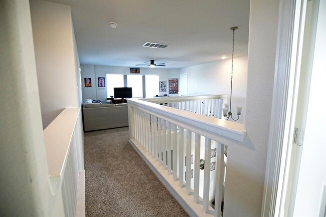 Building Photo - 12139 Wooden Mill Ln