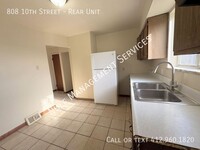 Building Photo - 2 Bed, 1 Bath House in Stowe Township