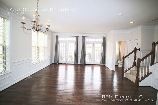 Building Photo - Historic Occoquan!