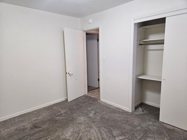 Building Photo - Single Family Rental Home - 2BR-1BA - New ...