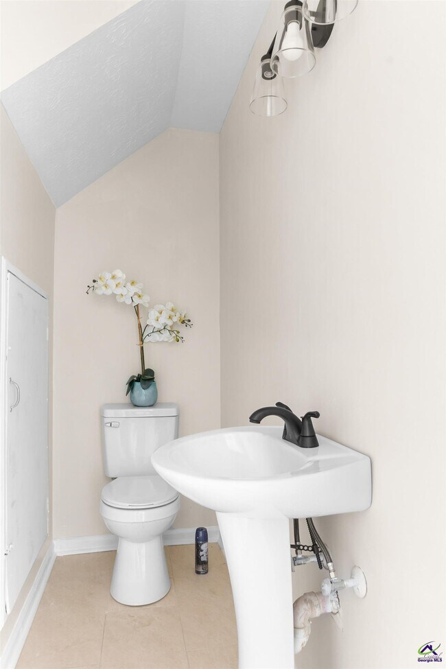 Building Photo - 1636 Huntley Ridge Dr