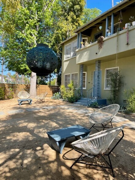 Building Photo - 2932 St George St