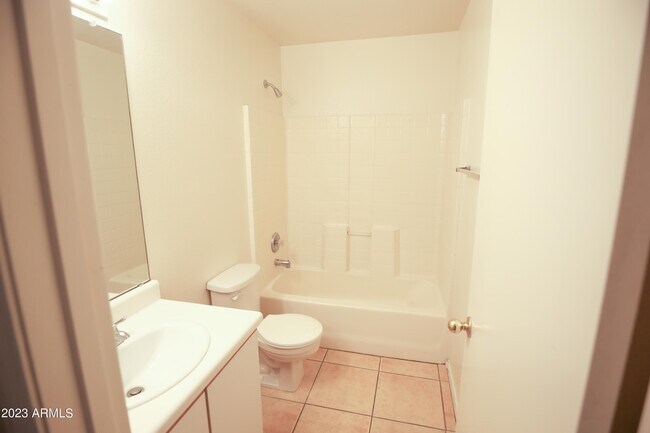 Building Photo - 2065 W 20th Ave