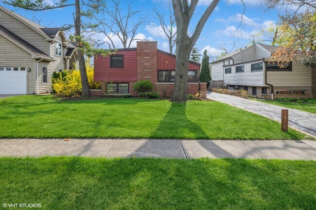 Building Photo - 1317 Ferndale Ave