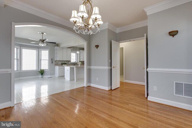 Building Photo - 2106 Beckett Way