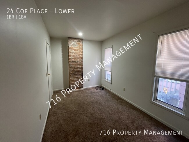 Building Photo - Spacious Lower 1 Bedroom Available Now!