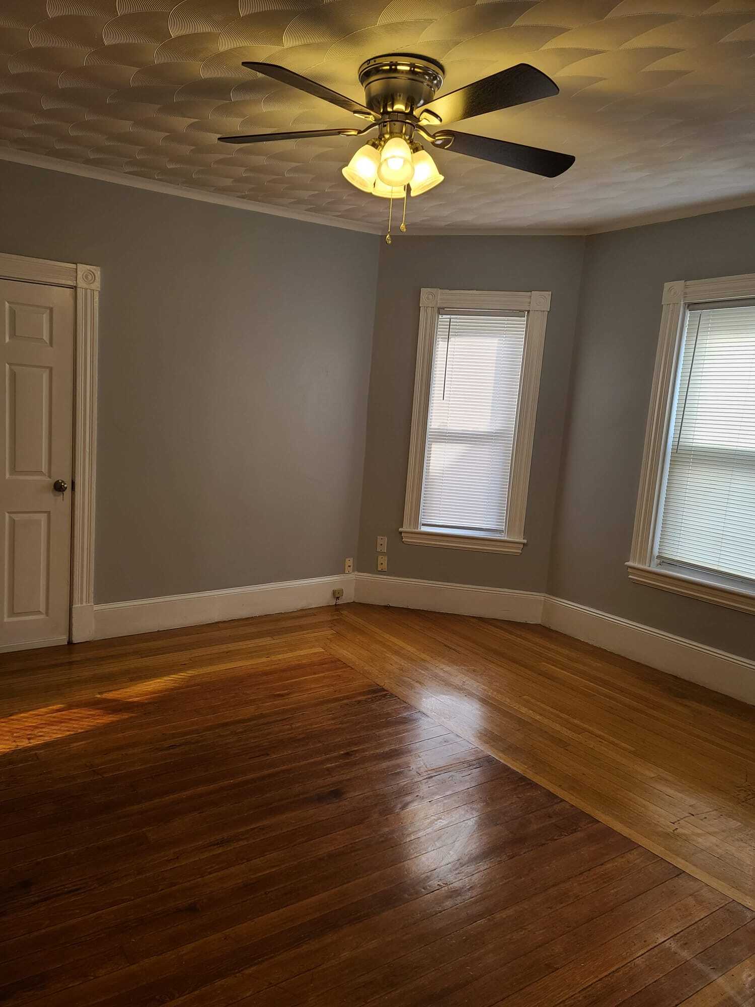 Building Photo - 194 Howard St