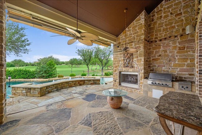 Building Photo - 4008 Sugarloaf Dr