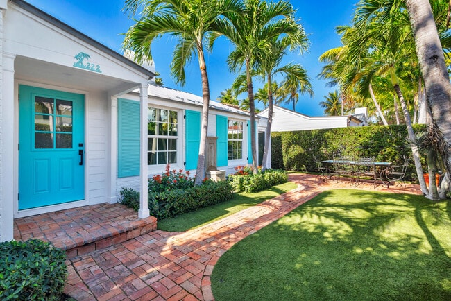 Building Photo - 222 S County Rd