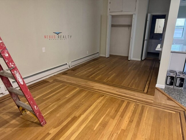 Building Photo - 19-22-22 21st Rd