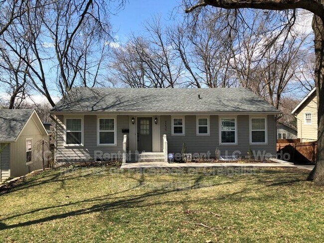 Building Photo - 8234 Main St