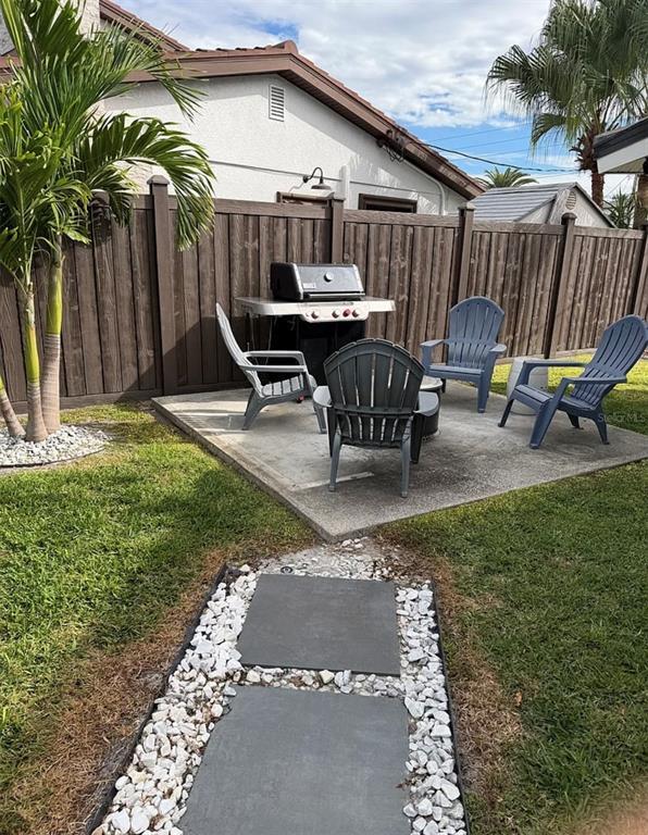 Building Photo - 1359 40th Ave NE