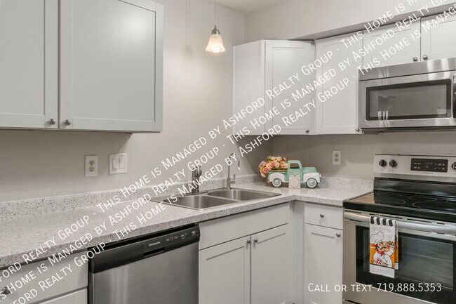 Building Photo - 537 Blossom Field Rd