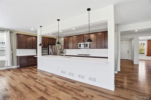 Building Photo - 901 Sandstone Cir
