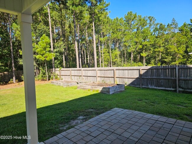 Building Photo - 609 Winfall Dr