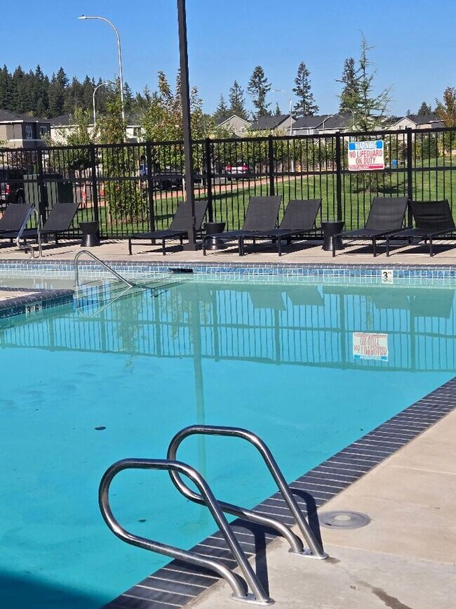 Building Photo - Brand New & Beautiful 2025 Holt Home !  Walking Trails, Common Areas!