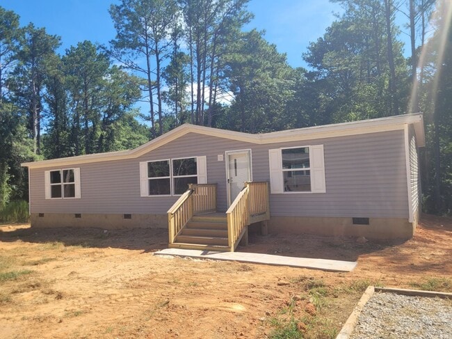 Primary Photo - Madison County - Hull, Ga. –Three Bedroom ...