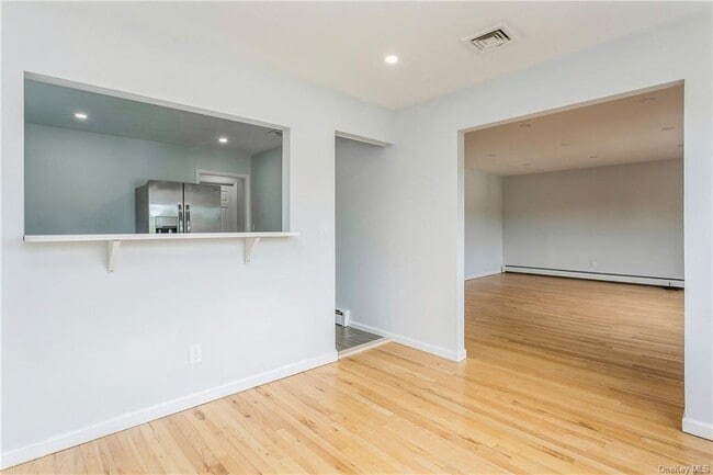 Building Photo - 256 Columbus Ave
