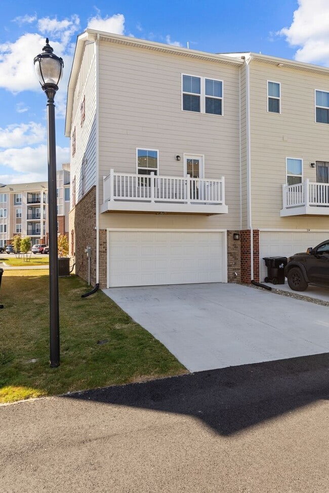 Building Photo - Welcome to modern living in Suffolk, Virginia!
