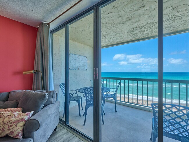 Building Photo - 10600 S Ocean Dr
