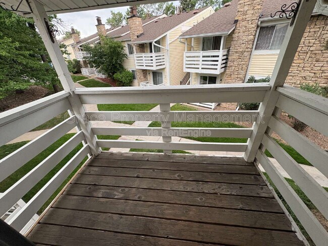 Building Photo - 8555 E Fairmount Dr