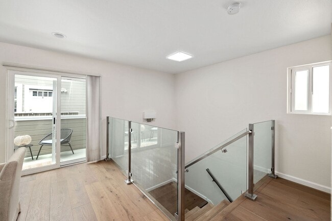 Building Photo - Beachside Retreat - Steps to the Beach!