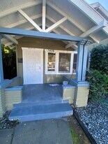 Building Photo - 3408 W 27th St