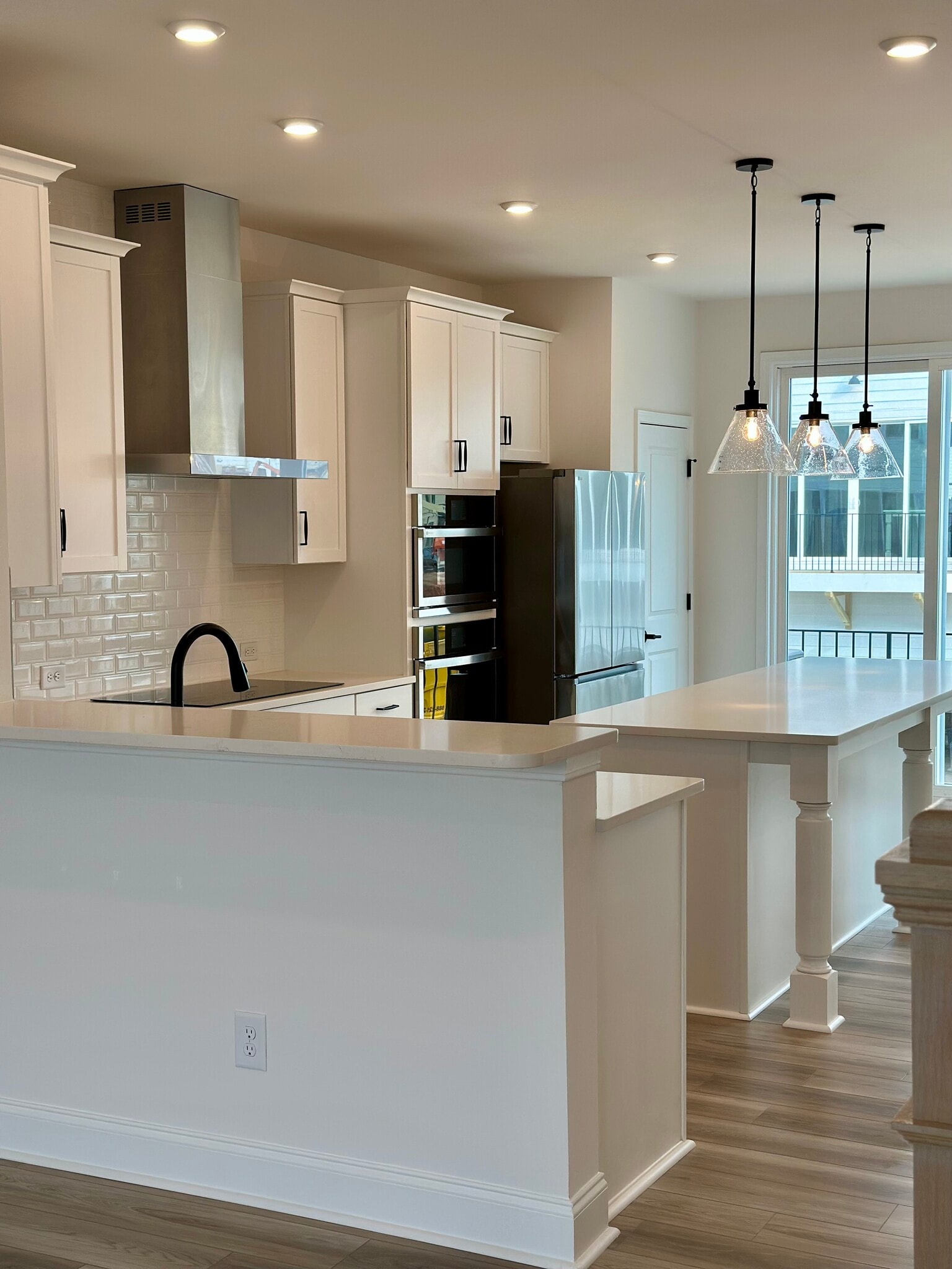 Kitchen - 3232 Drift St