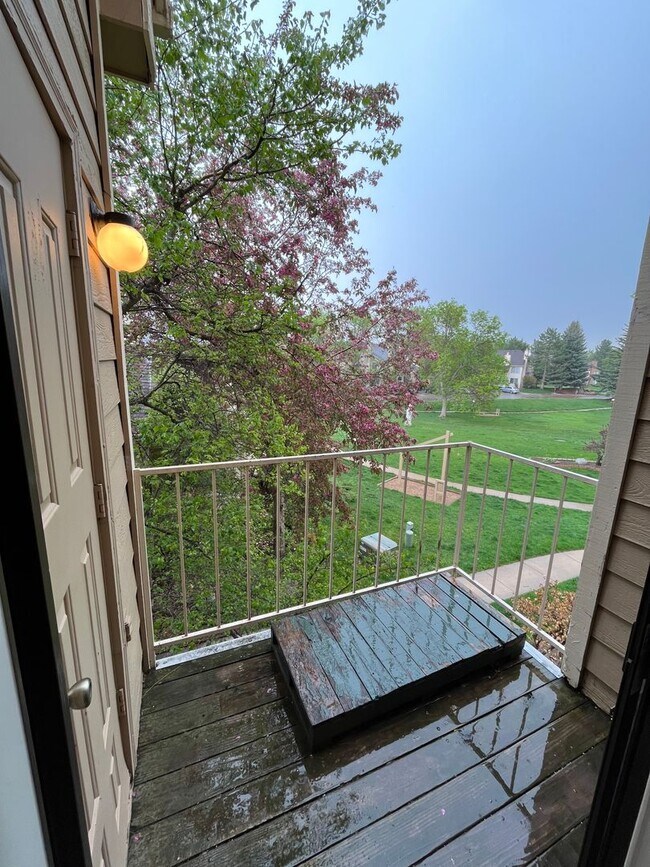 Building Photo - 1 bed 1 bath condo at Powderhorn