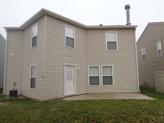 Building Photo - 2136 Olympia Dr