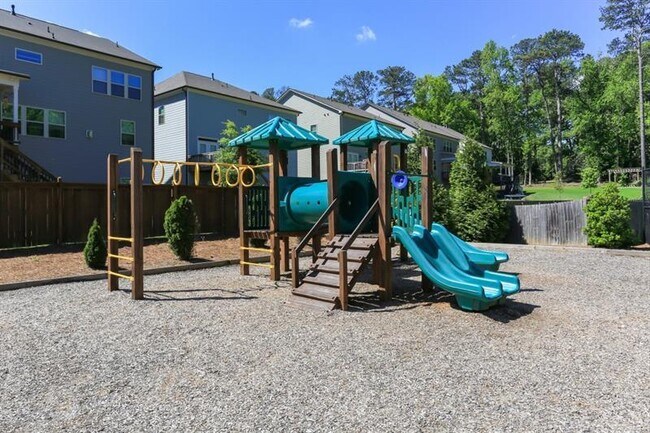 Building Photo - 4070 RED CANOE Bnd