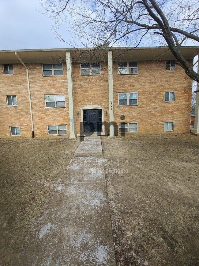 Building Photo - 6238 Eastridge Dr