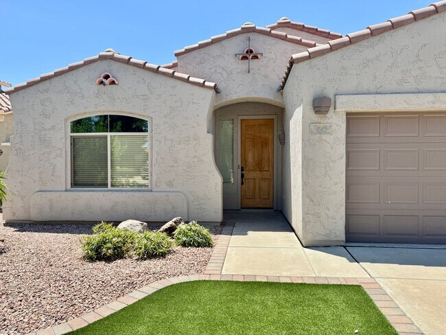 Building Photo - Pristine Single Level 3 Bedroom Home In The Sought After Gated Lagos Vistoso Community in Chandler!