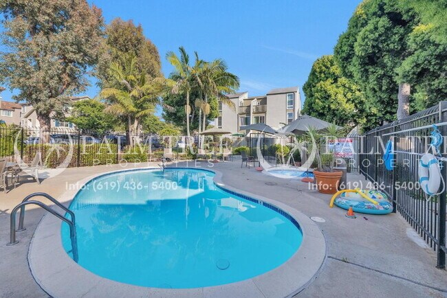 Building Photo - 4065 Harrison St