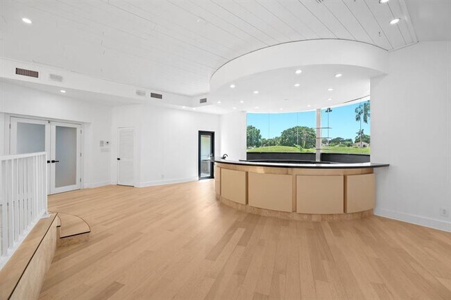 Building Photo - 5220 N 31st Pl