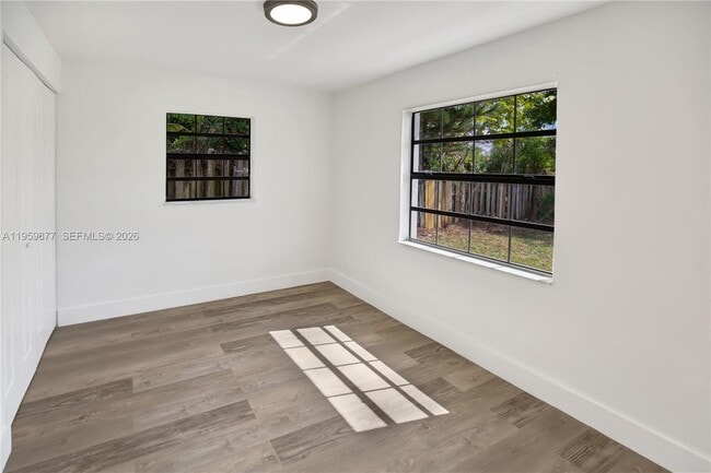 Building Photo - 2311 Fletcher St