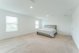 Building Photo - 1017 Laguna Cv Dr