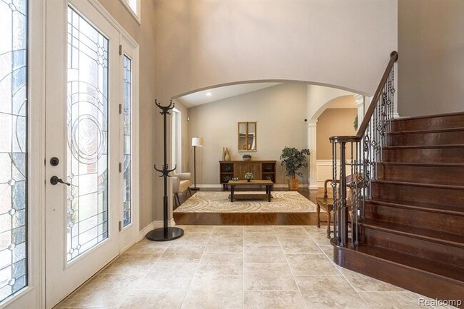 Building Photo - 4906 Stonehenge Dr