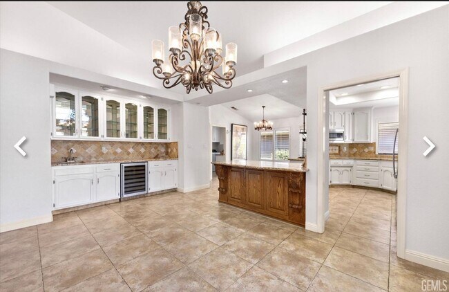 Building Photo - 5411 Muirfield Dr