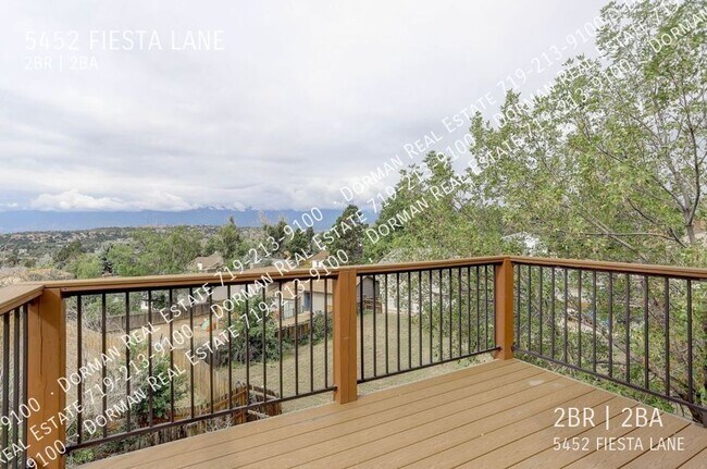 Building Photo - 5452 Fiesta Ln